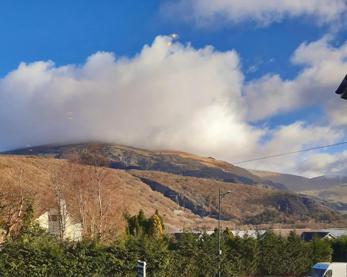 Llanberis Lodges Bagian luar foto