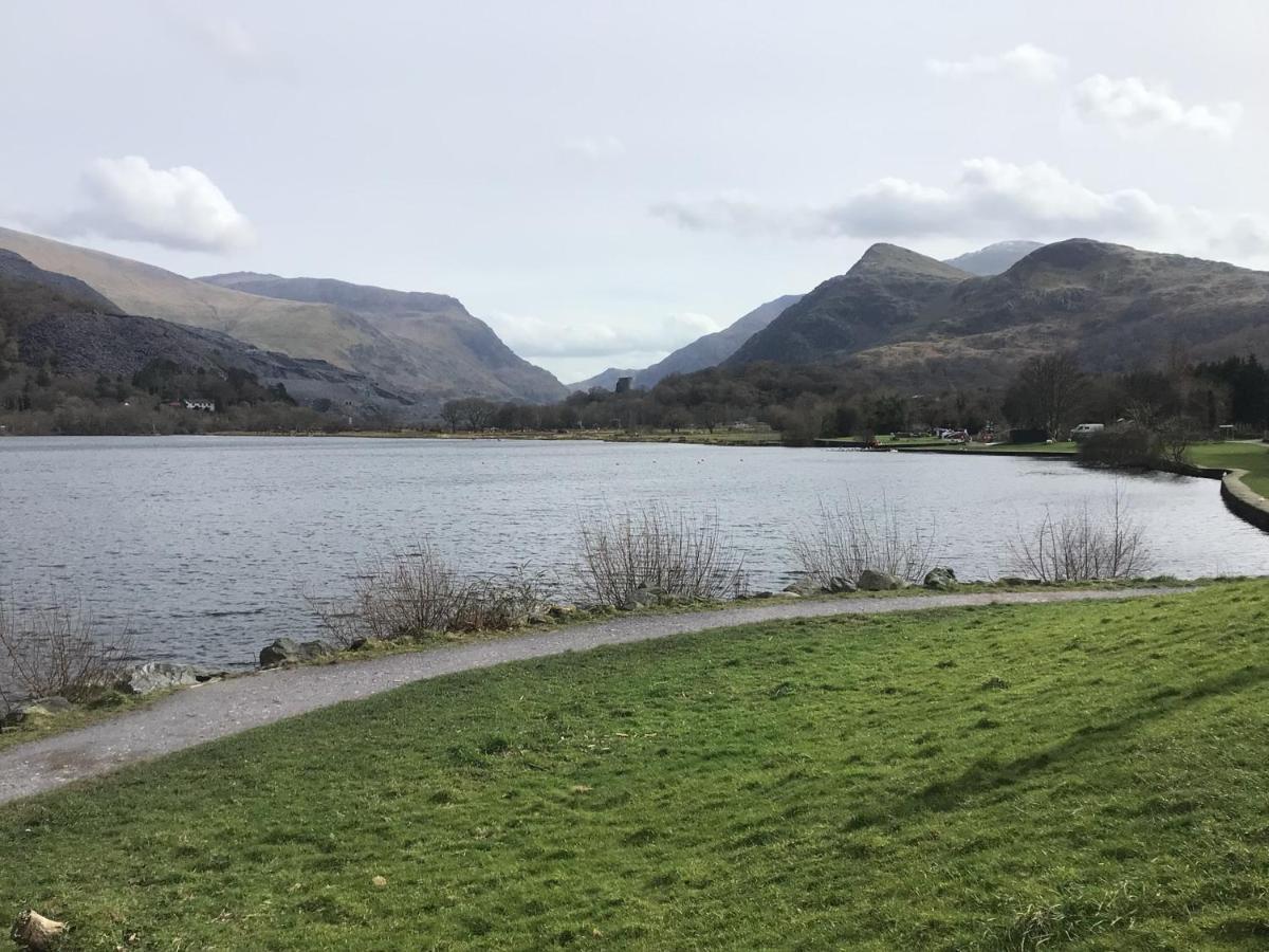 Llanberis Lodges Bagian luar foto